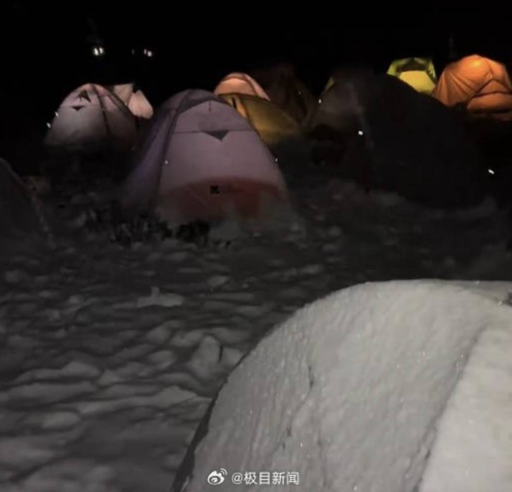 致多人被困！当地回应：已全部解救澳门新葡京网站川西露营突遇暴